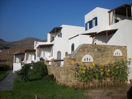 Sail inn διαμερίσματα στην Τήνο