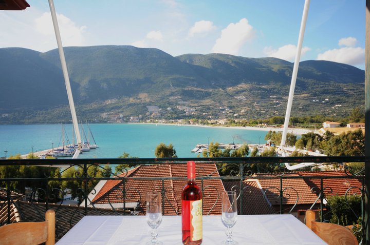 Βασιλική Μπλου